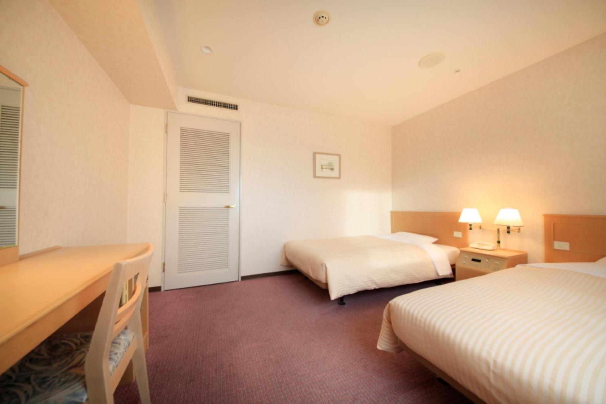 โคฟูวอชิงตันโฮเต็ลพลาซ่า Hotel โคฟุ ภายนอก รูปภาพ