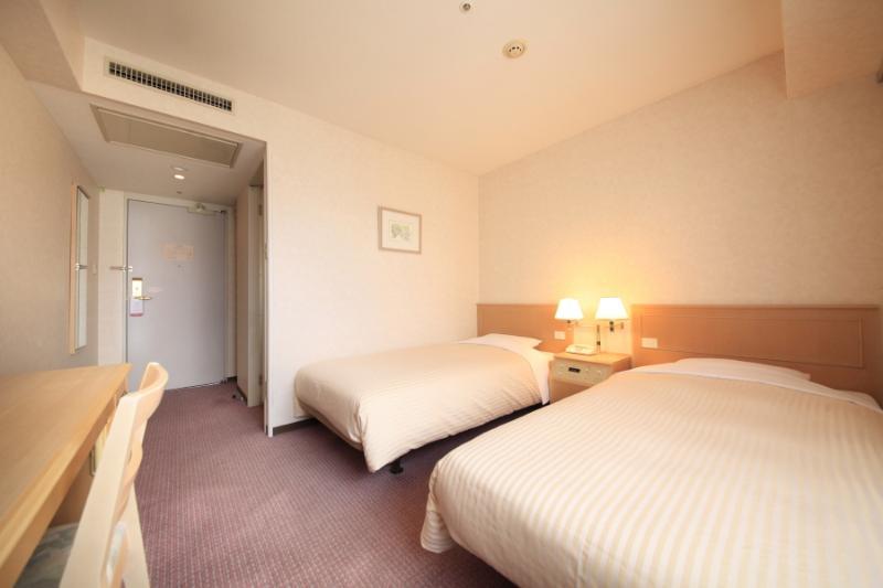 โคฟูวอชิงตันโฮเต็ลพลาซ่า Hotel โคฟุ ภายนอก รูปภาพ